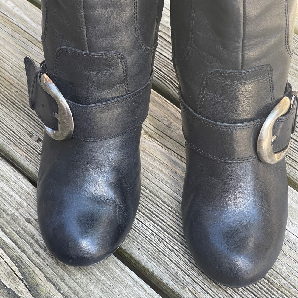 Kelly & Katie tall leather boots with silver buckle Size 8 - Picture 3 of 10